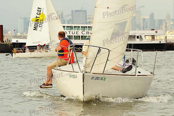 2014 NY Architects Regatta 1074