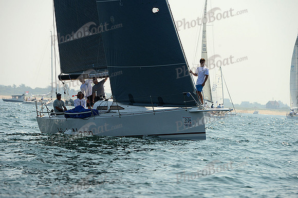 2013 Block Island Race Week B 2601