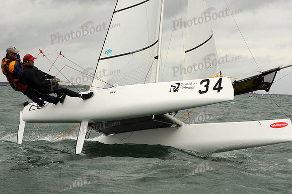 2011 F18 NA A 375