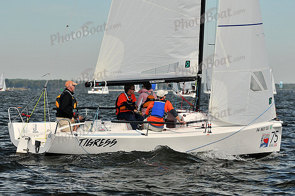 2013 J70 NAs B 085