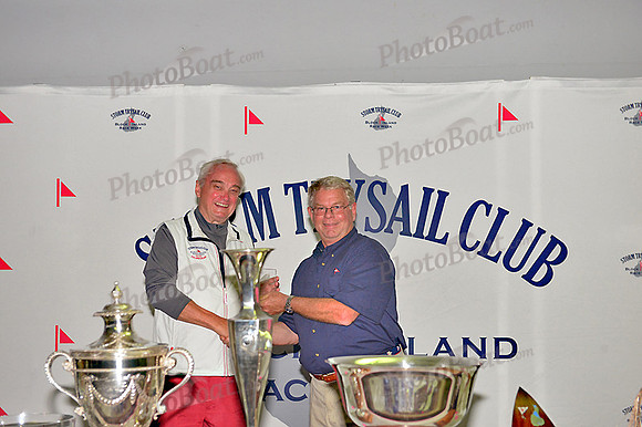 2013 Block Island Race Week D-E Awards 391