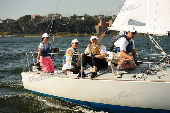2015 NY Architects Regatta B 354
