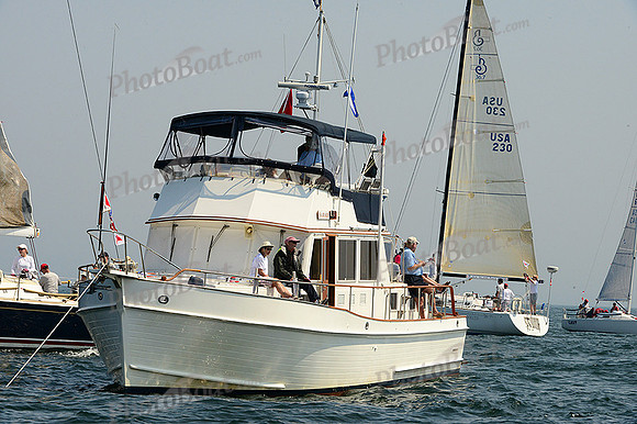 2013 Block Island Race Week B 2523