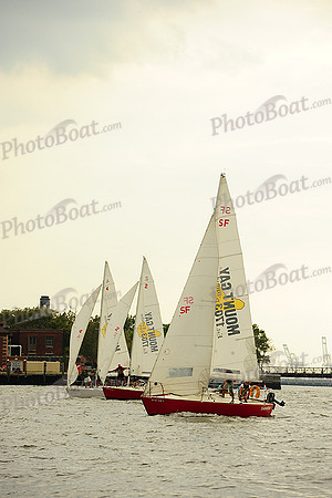 2014 NY Architects Regatta 955