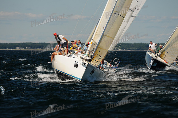 2011 J105 NAs B 492