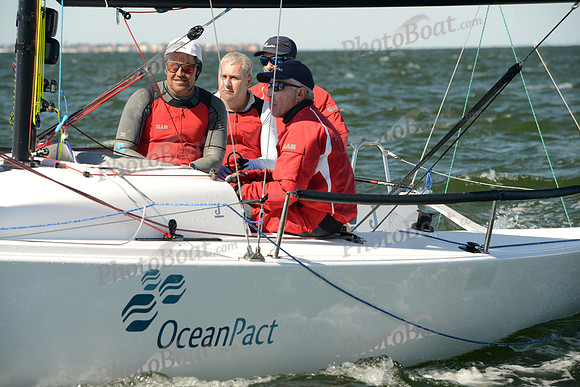 2016 J70 Midwinters B_0416