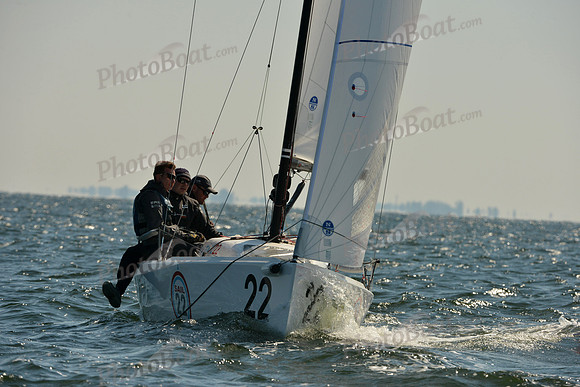 2016 J70 Midwinters C_0343