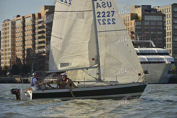 2016 NY Architects Regatta_0556