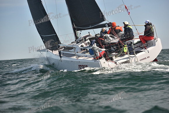 2024 Figawi 2700