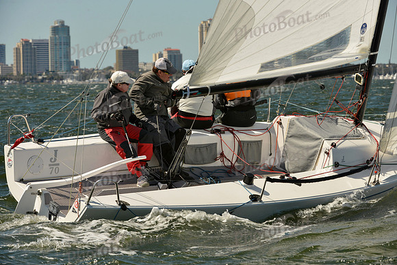 2016 J70 Midwinters A_1013