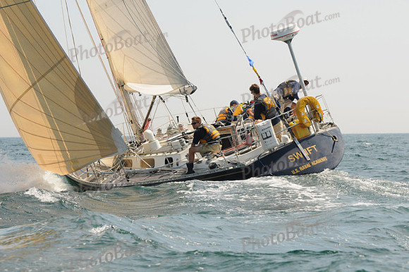 2010_Newport_Bermuda 846