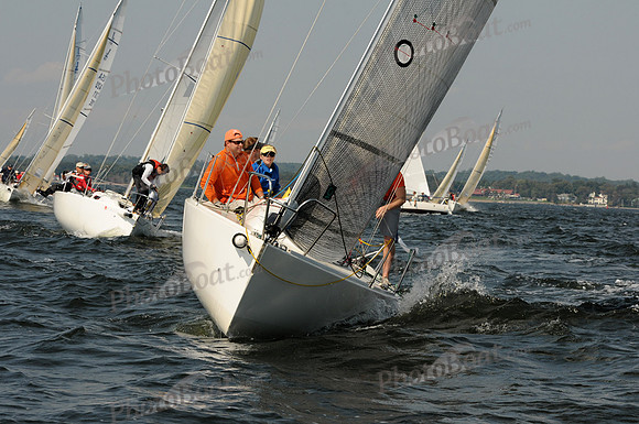 2011 J80 NAs A 323