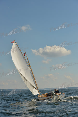 2015 IHYC Classic Yacht Regatta 818
