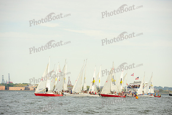2014 NY Architects Regatta 518
