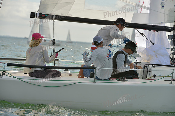 2017 Quantum J70 Midwinters A_0451