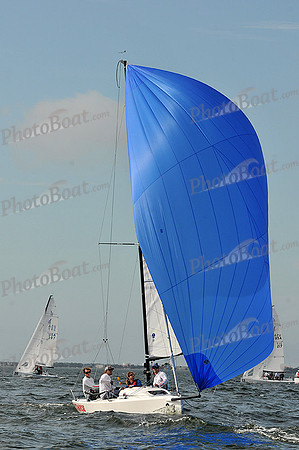 2014 J70 Winter Series A 389