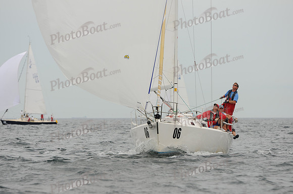2011 J105 NAs E 506