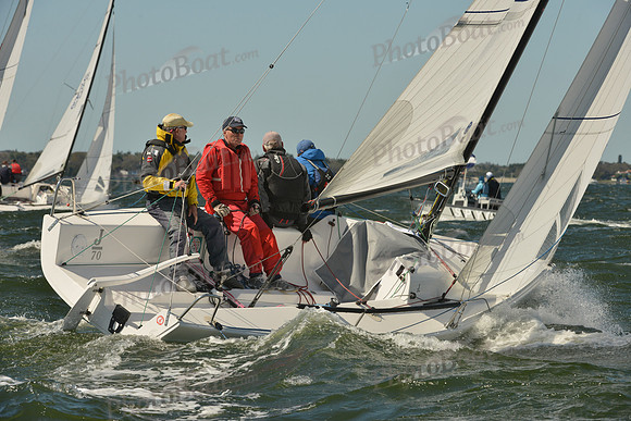 2016 J70 Midwinters A_1075
