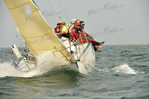 2015 Block Island Race Week F 230