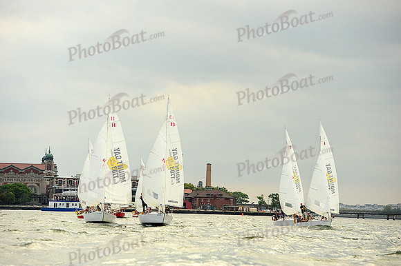 2014 NY Architects Regatta 625