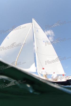 2011 J105 NAs C 554
