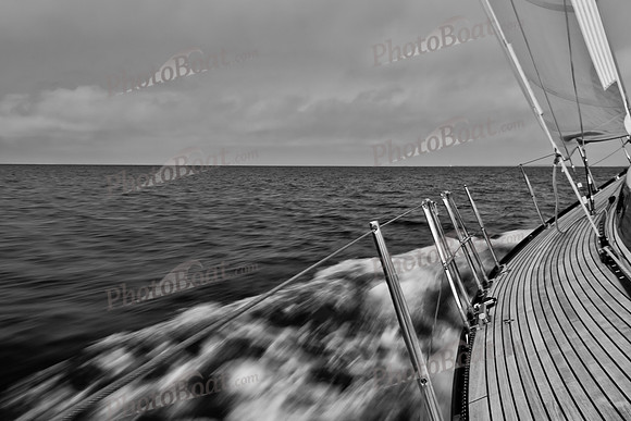 Leeward Rail