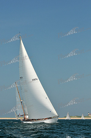 2013 Block Island Race Week B 2411