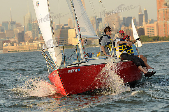 2012 NY Architects Regatta 378