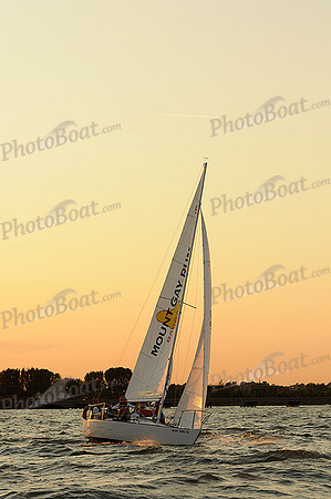 2012 NY Architects Regatta 930