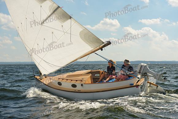 2015 IHYC Classic Yacht Regatta 814