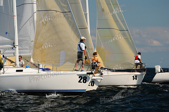2011 J105 NAs B 582