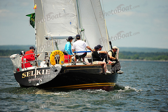 2014 NYYC Annual Regatta C 450