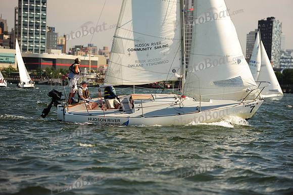 2015 NY Architects Regatta B 466
