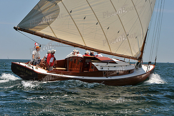 2012 NYYC Annual Regatta A 581