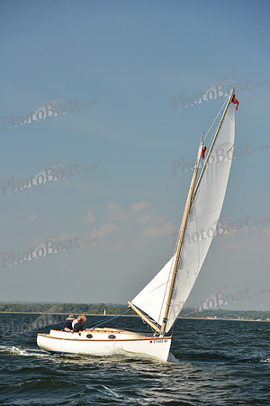 2015 IHYC Classic Yacht Regatta 803
