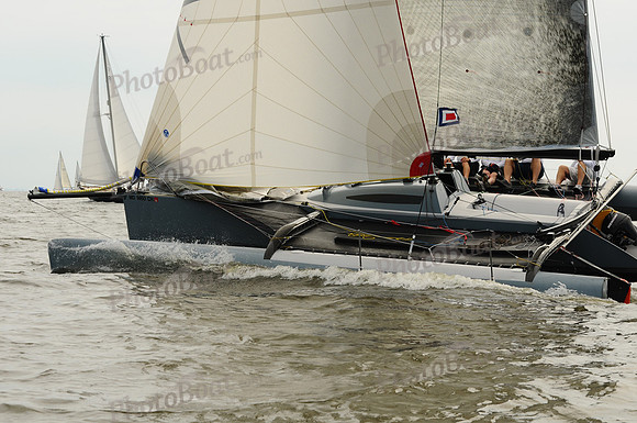 2011 Gov Cup A 587