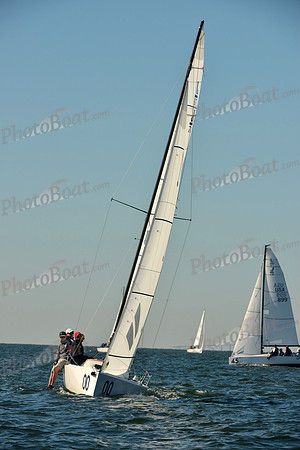 2016 J70 Midwinters D_ 0018