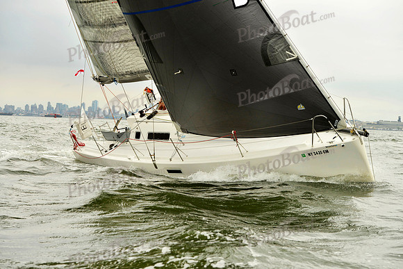 2017 Around Long Island Race_1072