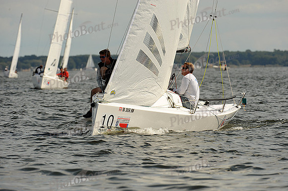 2013 J70 NAs A 1017