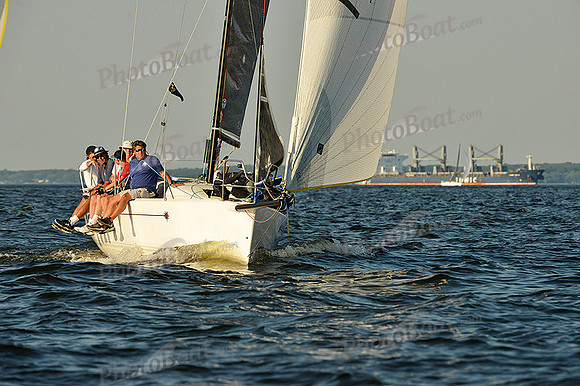 2015 Gov Cup A 1518