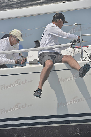 2025 Block Island Race Week B_0945