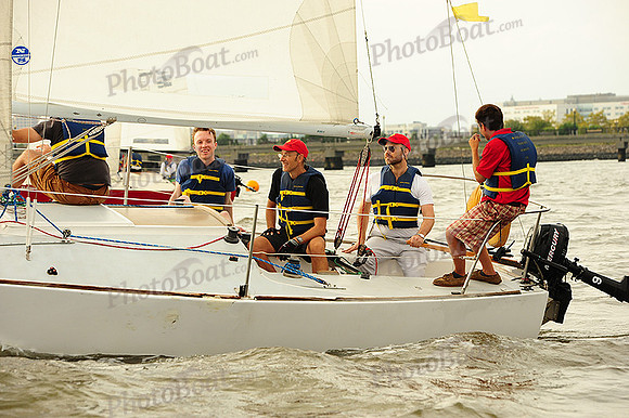 2014 NY Architects Regatta 1140