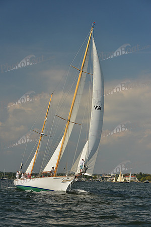 2015 IHYC Classic Yacht Regatta 126