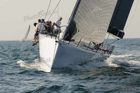 2010_NptBmda_2128