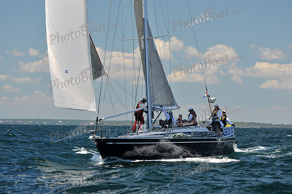 2012 Newport Bermuda 675