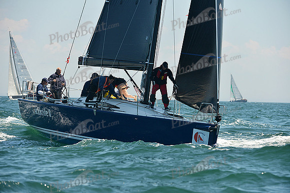 2015 Block Island Race Week A 330