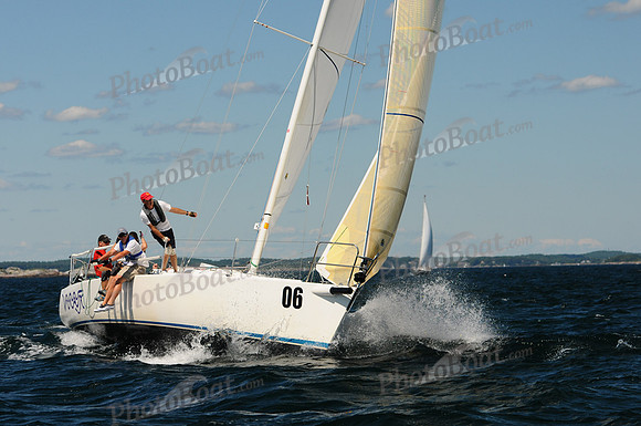 2011 J105 NAs B 207