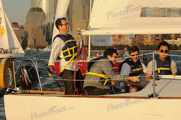 2012 NY Architects Regatta 415