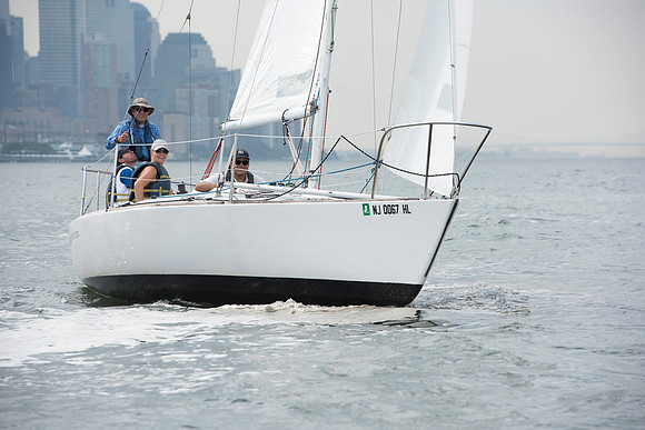 2019 NY Architects Regatta A_0048-byPhotoBoat