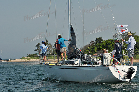 2013 Block Island Race Week B 004